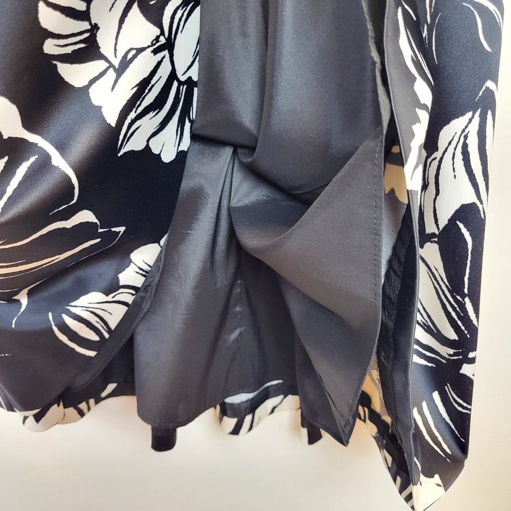 White House Black Market Black Floral Fit and Flare Sleeveless Dress, Size 6 EUC - Picture 5 of 12